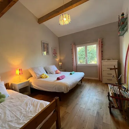 Grande Maison En Garrigue, 12 Personnes, Calme Total